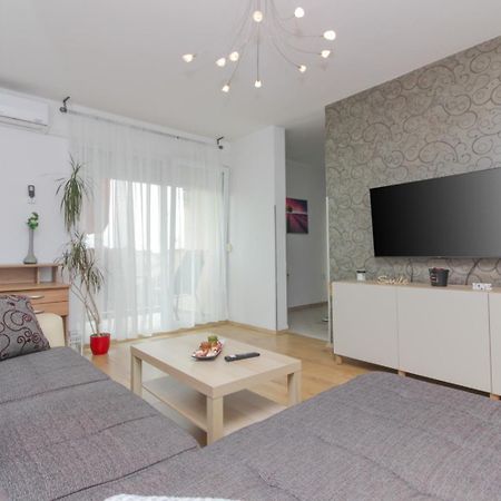 Apartman Uskok 扎达尔 外观 照片