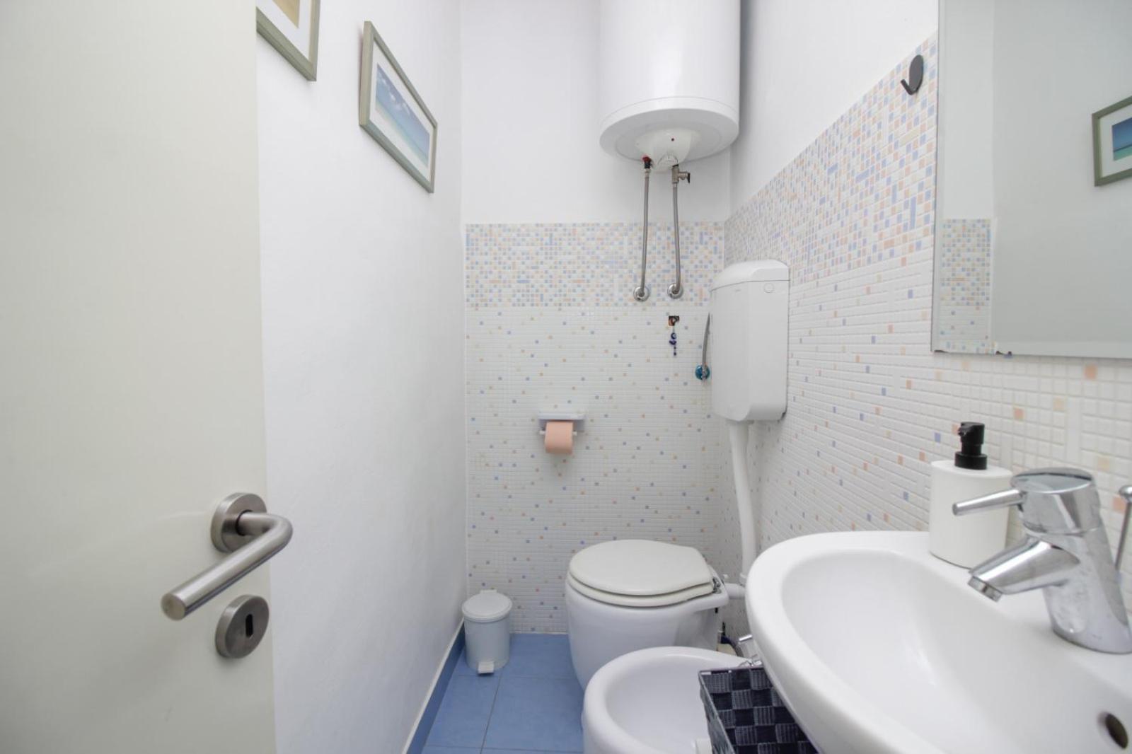Apartman Uskok 扎达尔 外观 照片